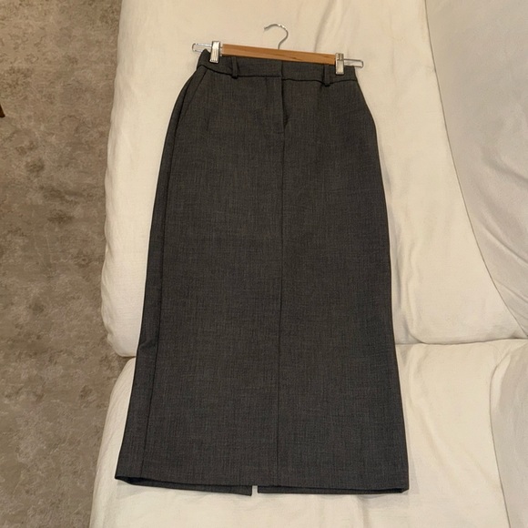 Aritzia Babton Chisel Maxi Skirt - Picture 4 of 4
